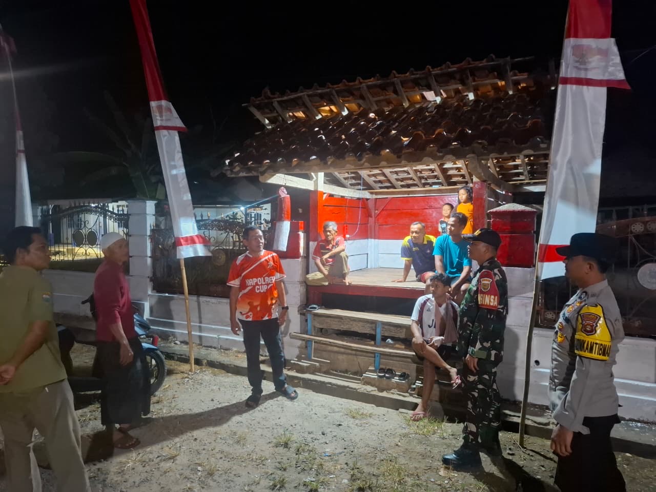 Polsek Lubuk Raja Perkuat Kamtibmas, Sambangi Tokoh Masyarakat dan Cegah Karhutlabun