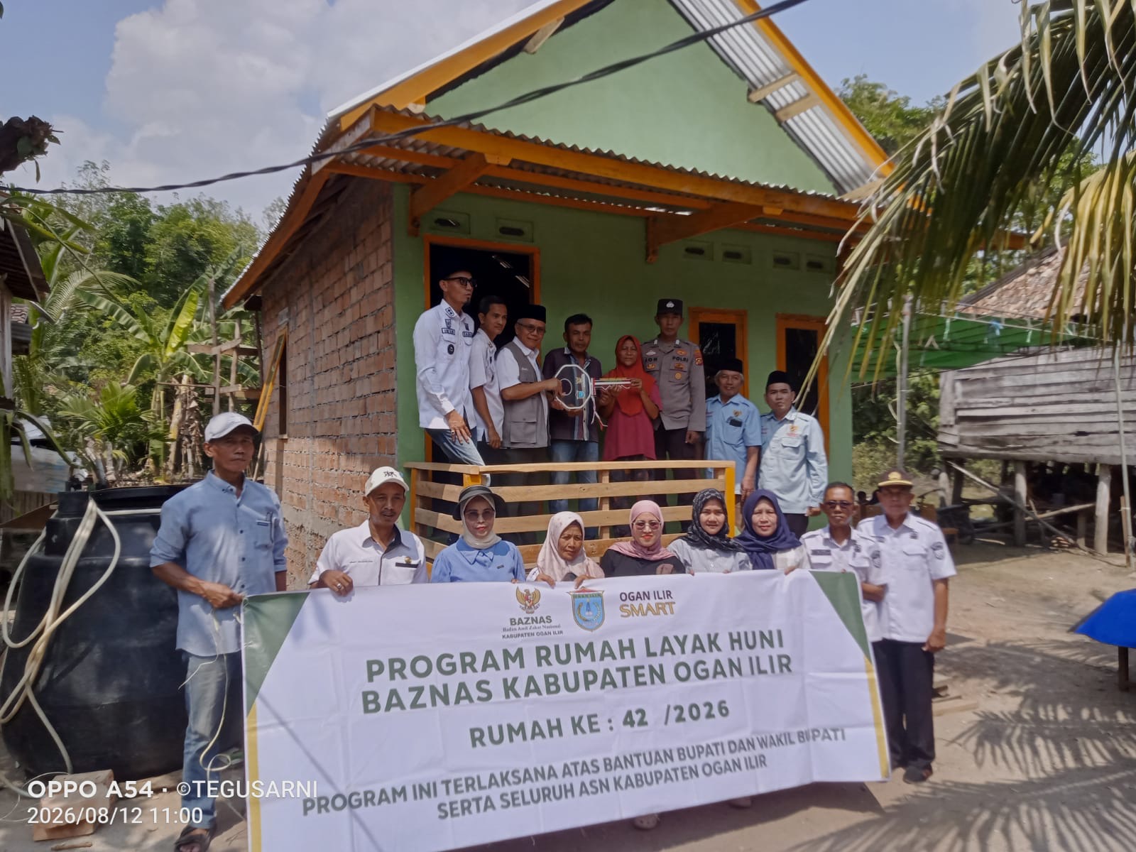 Polres Ogan Ilir Bersama Baznas Serahkan Rumah Layak Huni kepada Warga Desa Tanabang Ilir