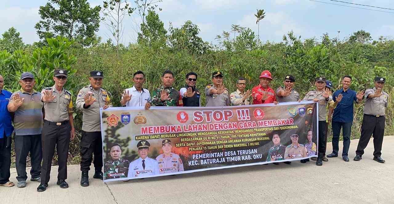 Polsek Baturaja Timur Gencarkan Langkah Preventif Karhutla di Desa Terusan