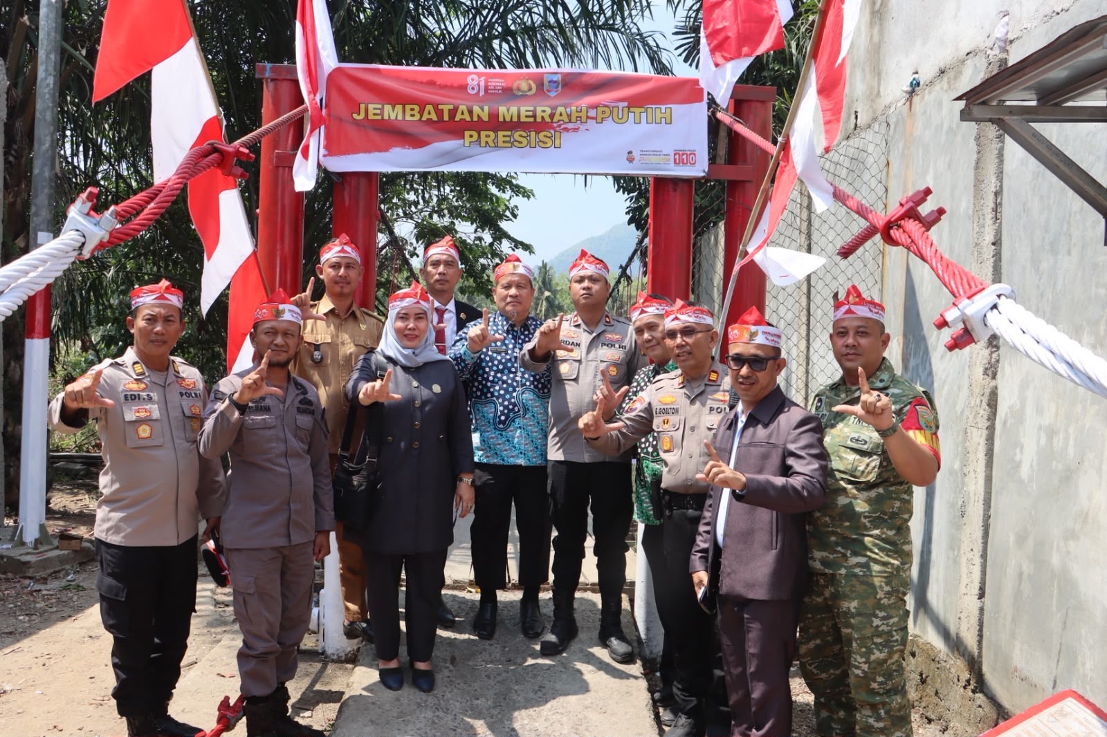 Kapolres Lahat Hadiri Peresmian Jembatan Merah Putih Presisi Melalui Zoom