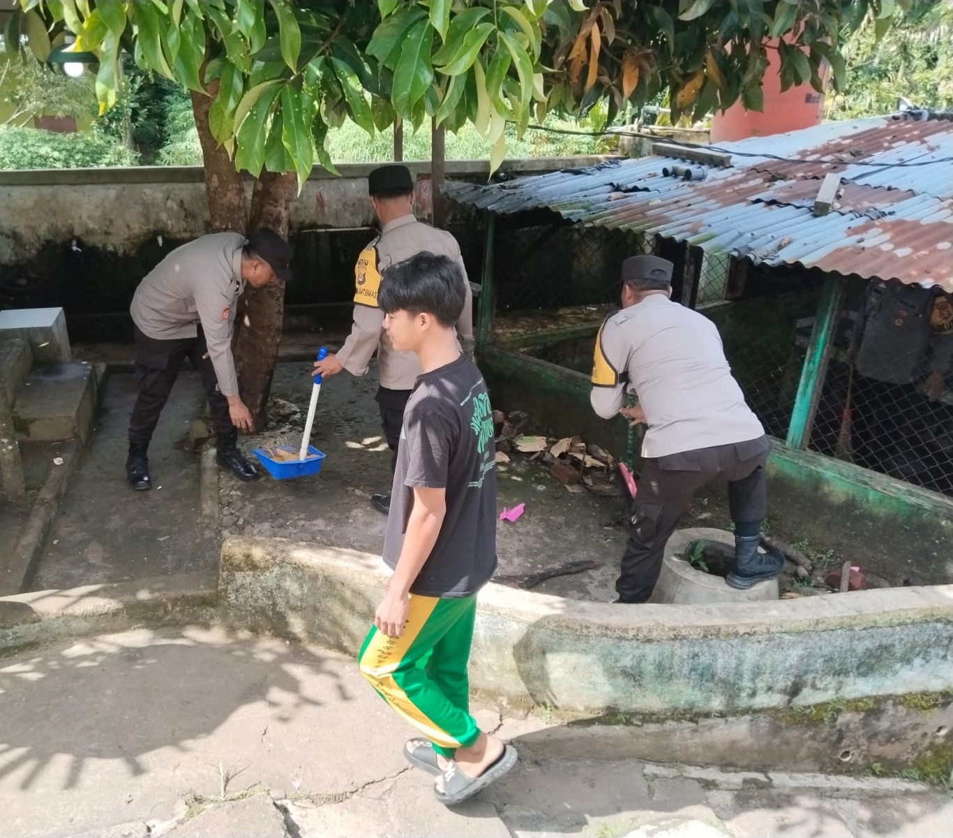 BELIDA Polres Musi Rawas Sasar Drainase, Rumah Ibadah hingga TPU, Perkuat Budaya Gotong Royong