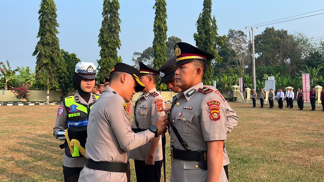 Kapolres OKU Selatan Pimpin Sertijab 5 Pejabat, Ini Jabatan yang Berganti