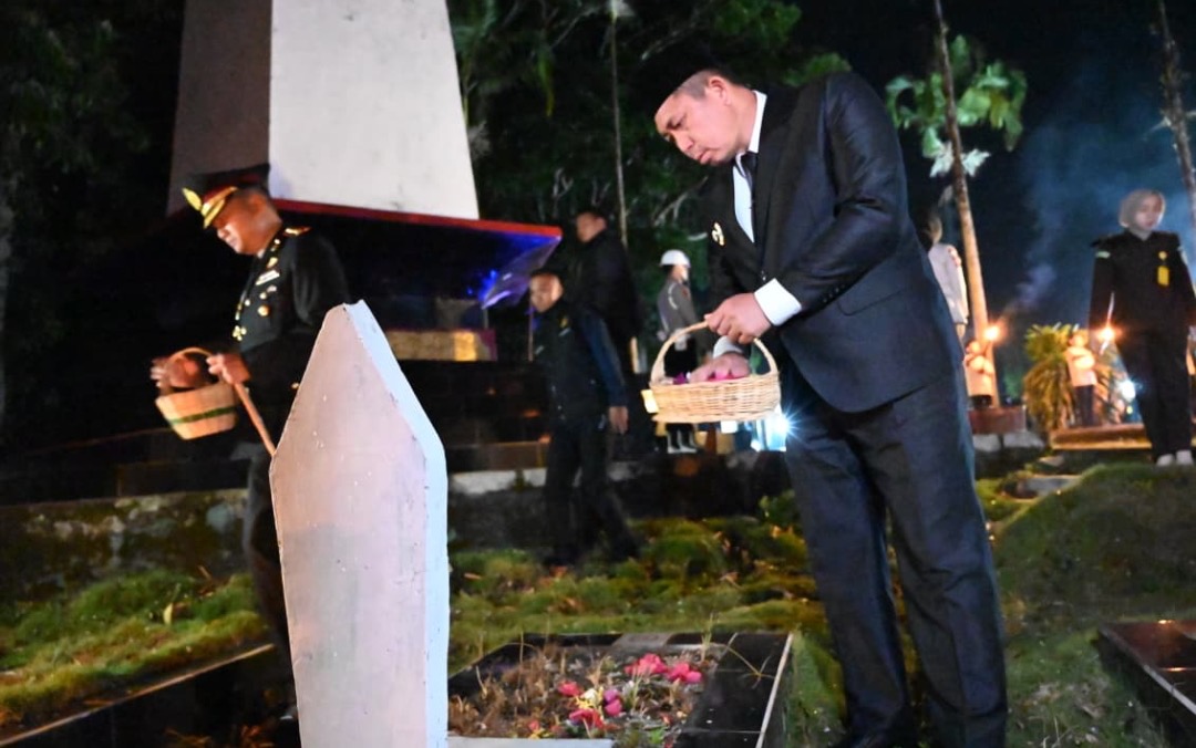 Kapolres Pagar Alam Bersama Forkopimda Ziarah ke TMP Karang Dalo, Kenang Jasa Para Pahlawan
