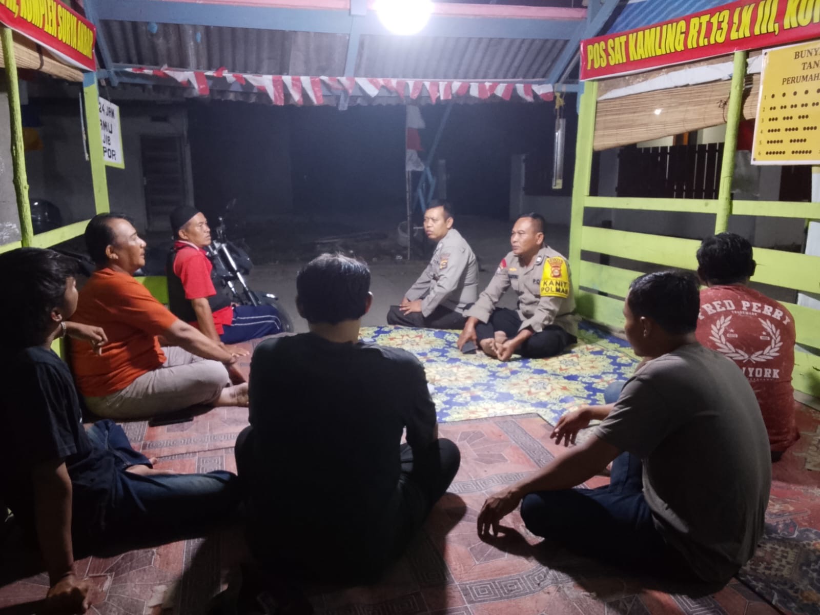 Sat Binmas Polres Ogan Ilir Sambangi Pos Satkamling, Kapolres Tekankan Sinergi Jaga Keamanan Lingkungan
