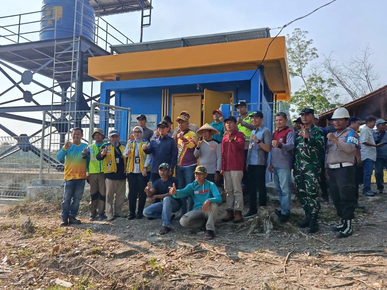 Kapolsek Sinar Peninjauan Hadiri Serah Terima Sumur Bor Kementerian PU untuk Persawahan Marga Bhakti OKU