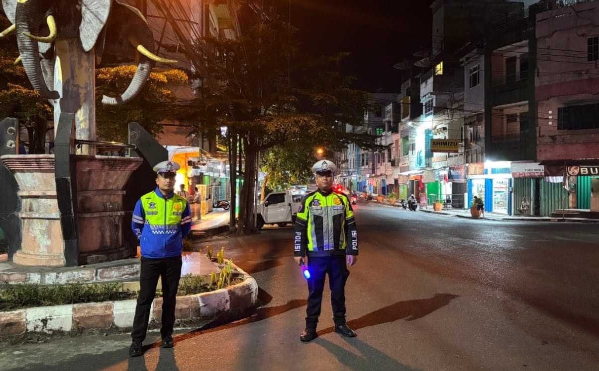 Wujud Nyata Pelayanan Polri bagi Masyarakat Di Malam Hari, Sat Lantas Polres Oku Laksanakan Blue Light Patrol