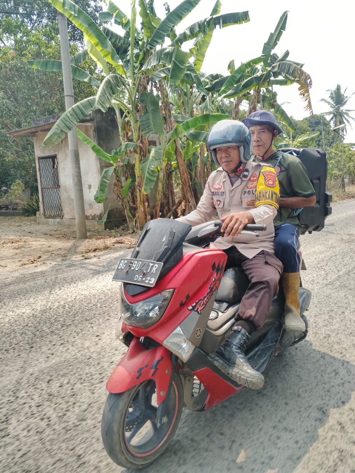 Patroli Gabungan Polsek Rantau Alai Ogan Ilir dan Forkopimcam Gencarkan Himbauan Larangan Karhutla